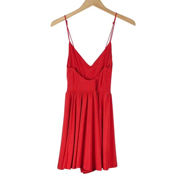 Silence + Noise Women's Coral Red Spaghetti Strap Silky Romper Size M Summer - Picture 2 of 5